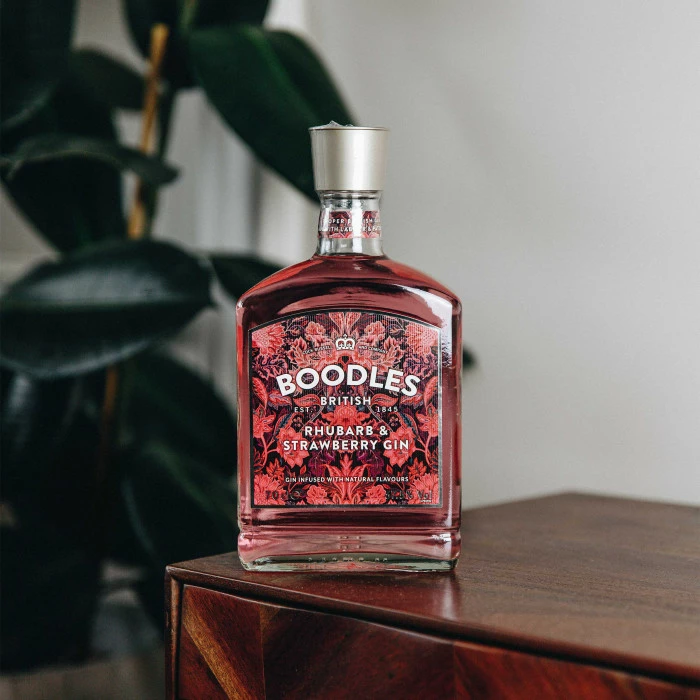 Boodles Rhubarb & Strawberry Gin 4 Boodles Rhubarb & Strawberry Gin - Image 2