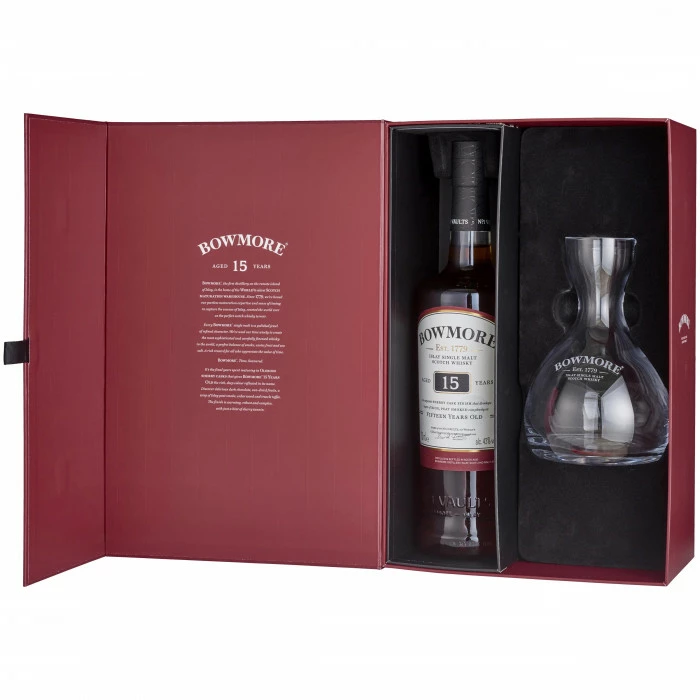 Bowmore 15 Year Old Gift Set 3 Bowmore 15 Year Old Gift Set