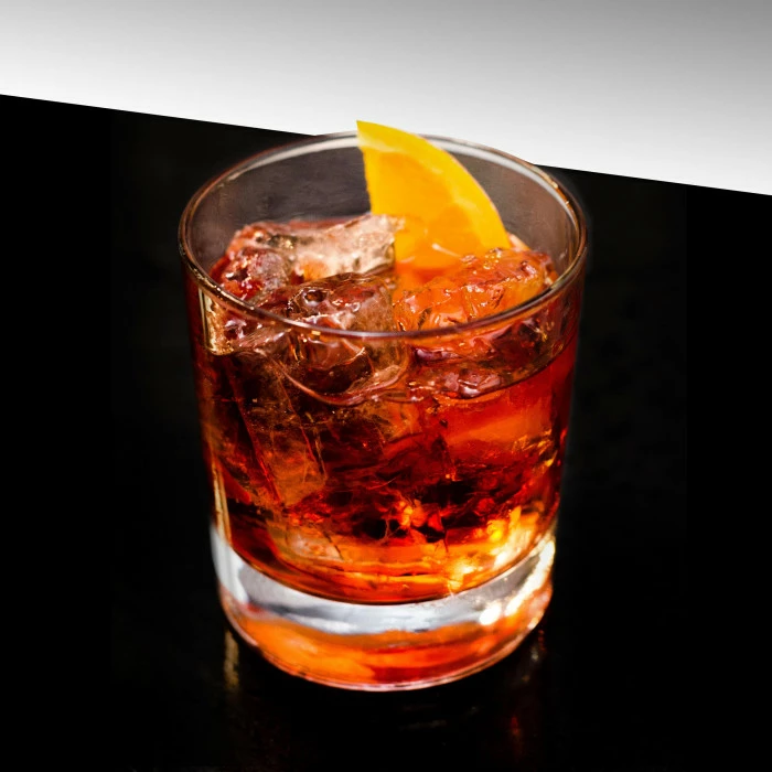 Negroni Cocktail Bundle 4 Negroni Cocktail Bundle - Image 2